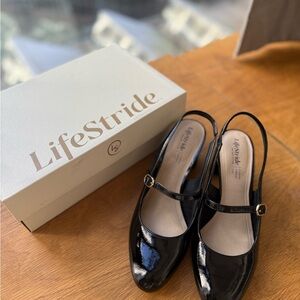 LifeStride Black Patent Leather Slingback Flats